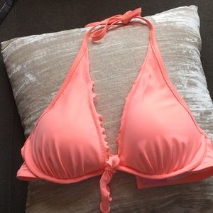 Victoria’s Secret bikini top. NWOT
